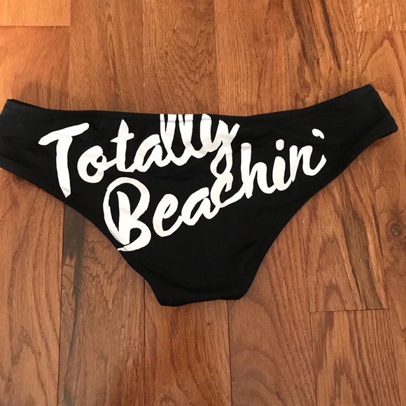 Victoria Secret bikini bottoms - Picture 2 of 2